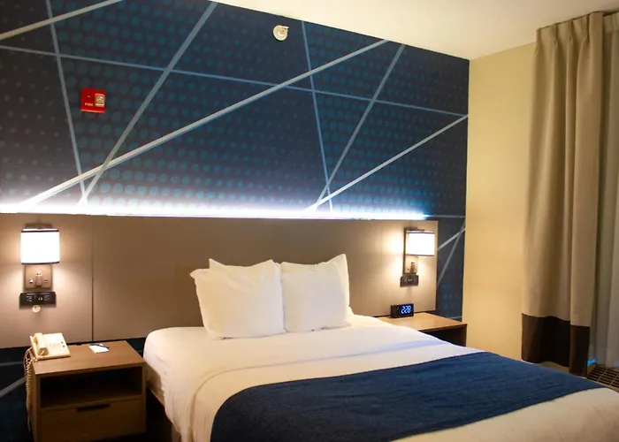 Comfort & Geneva- West Chicago 4* Geneva