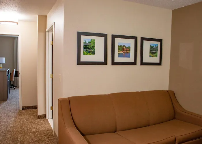 Comfort & Geneva- West Chicago 4* Geneva
