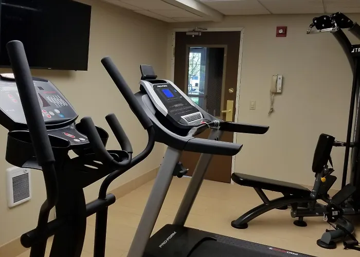 Hotel Comfort & Geneva- West Chicago 4*