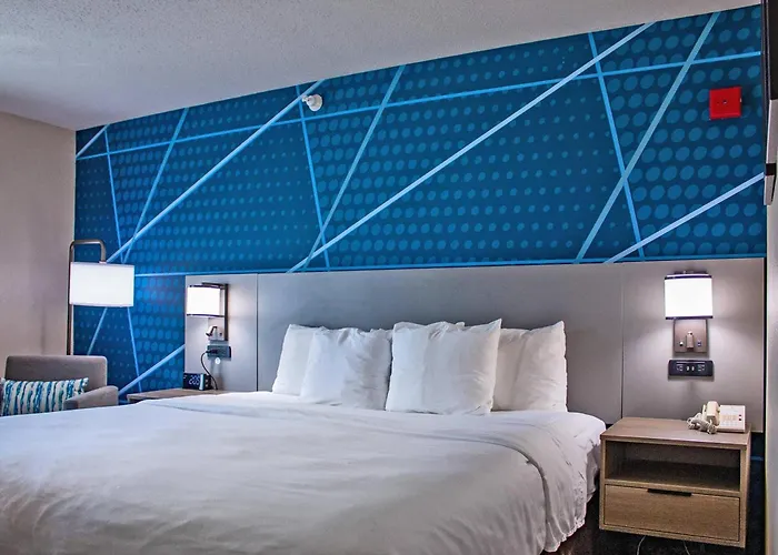 Comfort & Geneva- West Chicago 4* Geneva