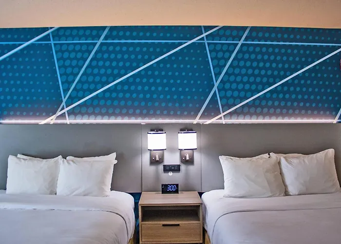 Comfort & Geneva- West Chicago Hotel 4*
